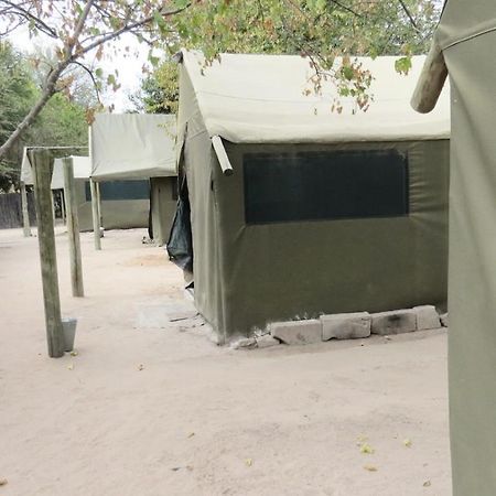 ホテル Motsebe Backpackers マウン エクステリア 写真